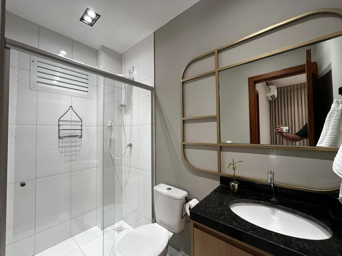 Moderno Com Cozinha E Sala Confortavel Apartamento Cuiabá