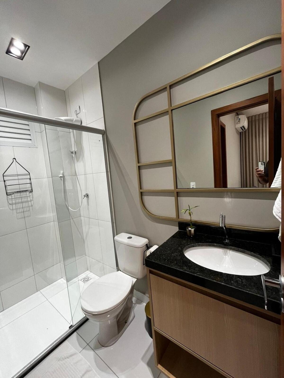 Moderno Com Cozinha E Sala Confortavel *