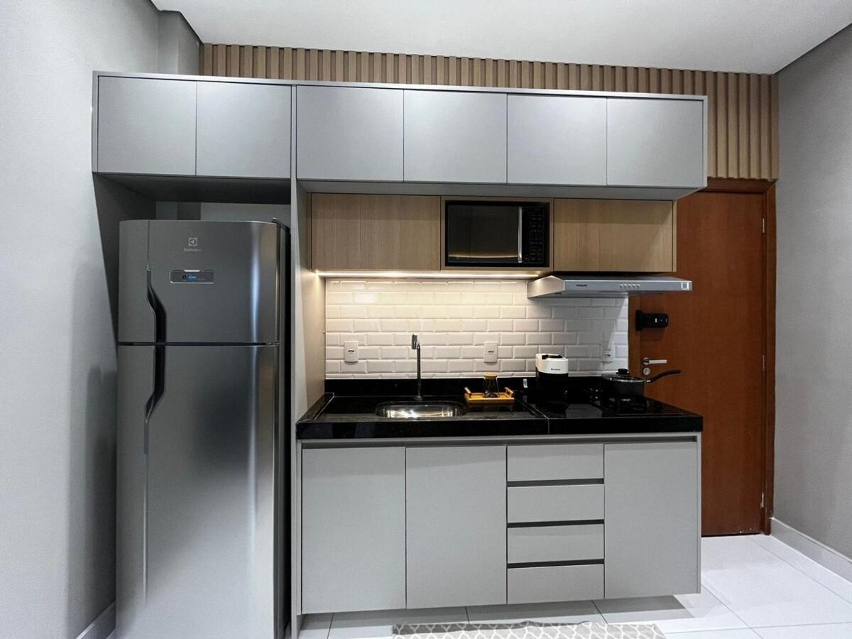 Moderno Com Cozinha E Sala Confortavel Apartamento Cuiabá