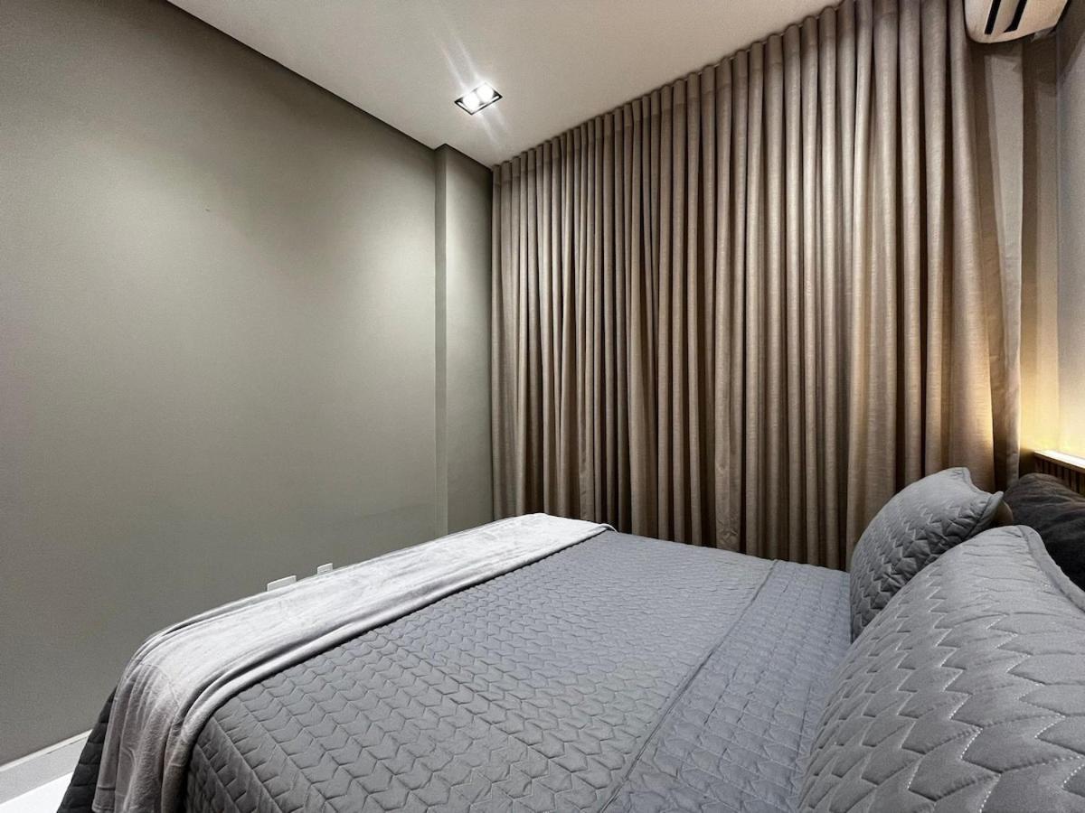 Moderno Com Cozinha E Sala Confortavel Apartamento Cuiabá